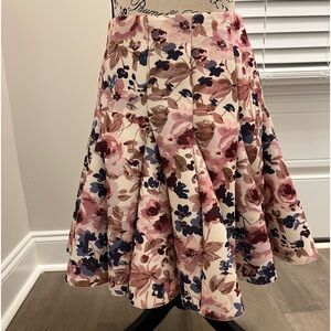 LC Lauren Conrad Runway Floral Skirt